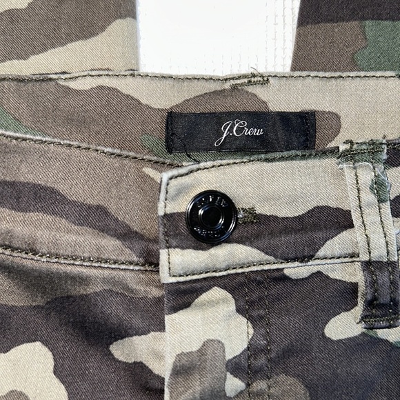 Woman’s J.Crew 9” Cargo Toothpick Size 24 Pants - Picture 3 of 14